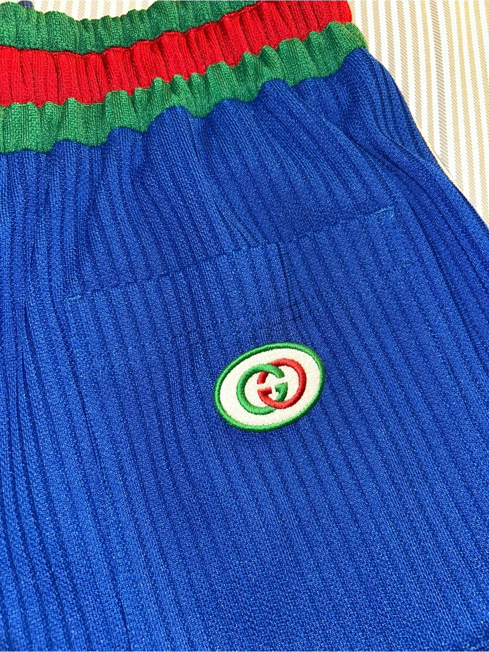 Gucci web basketball shorts XS NWT AUTHENTIC